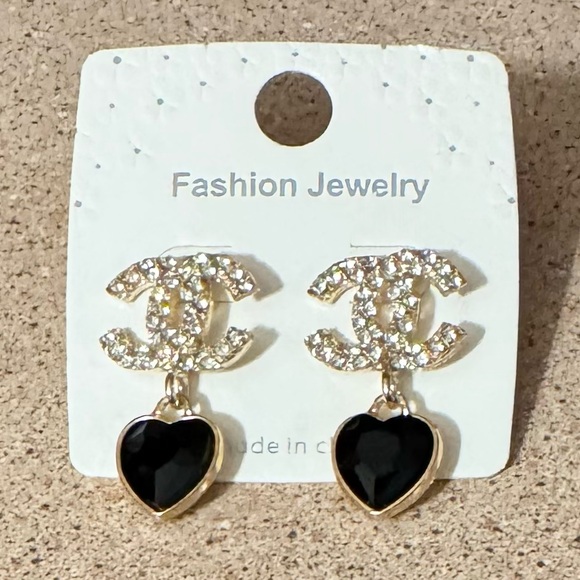 Fashion Jewelry Jewelry - Fashion Jewelry CC Heart Drop Earrings